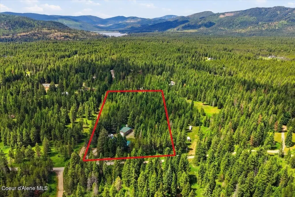 24401 N Grouse Road Rathdrum ID 83858