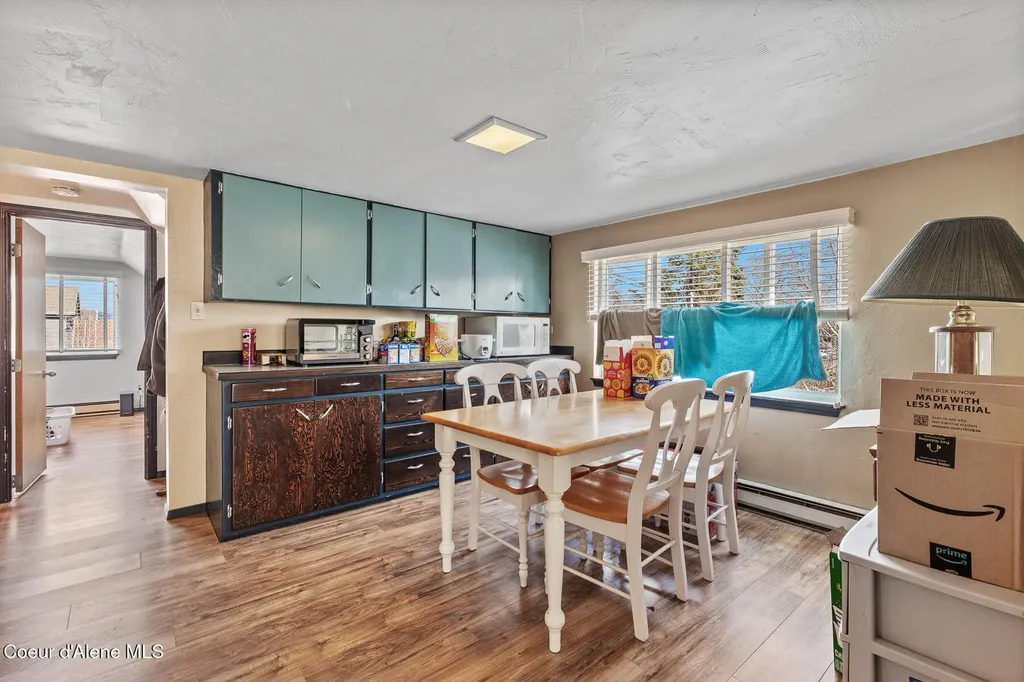 1021 N Florence Avenue Sandpoint ID 83864
