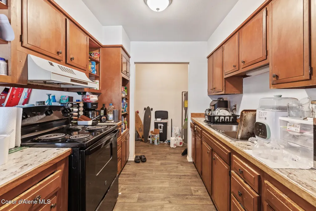 1021 N Florence Avenue Sandpoint ID 83864