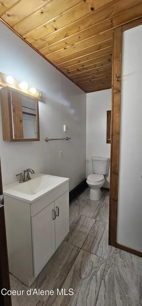 4801 Old Highway Two Loop Moyie Springs ID 83845