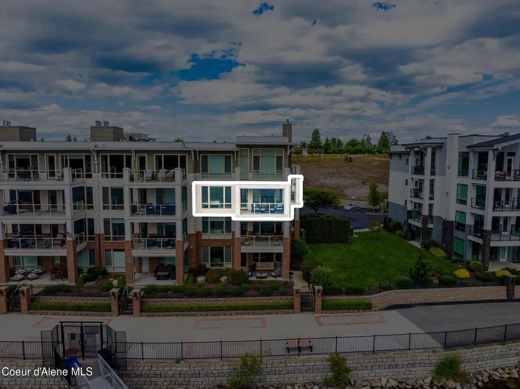 415 W Waterside Drive Post Falls ID 83854