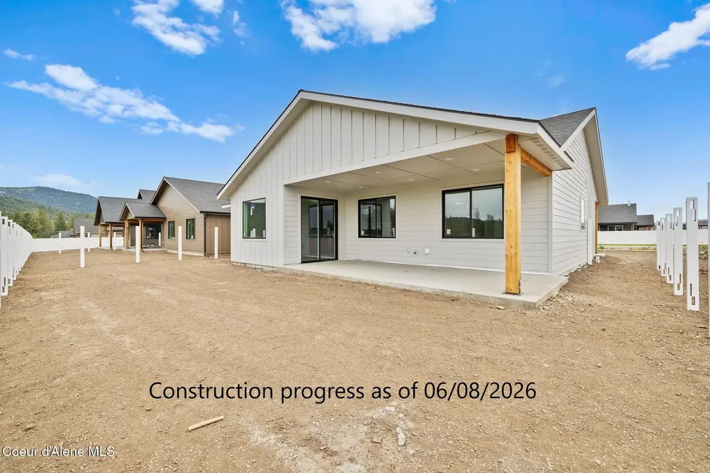 13335 N Bale Street Rathdrum ID 83858