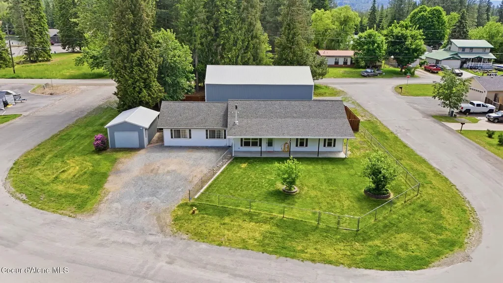 61 Merritt Street Priest River ID 83856
