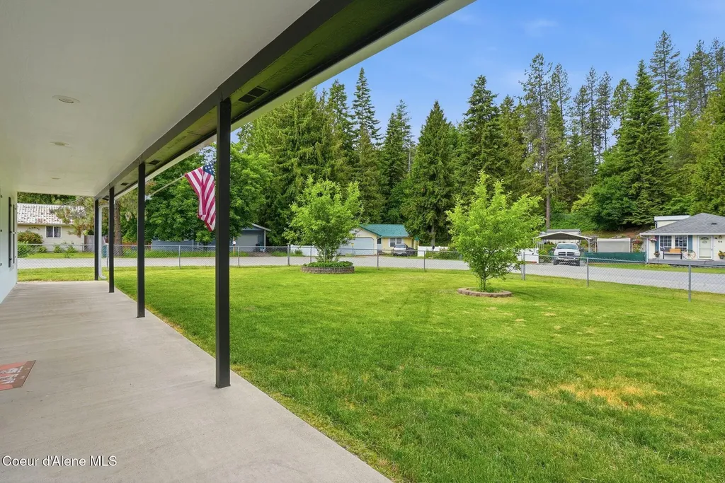 61 Merritt Street Priest River ID 83856