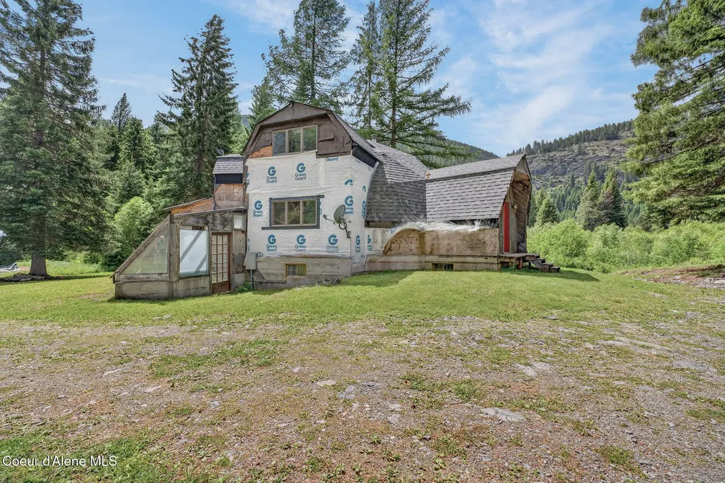 532927 Us-95 Bonners Ferry ID 83805