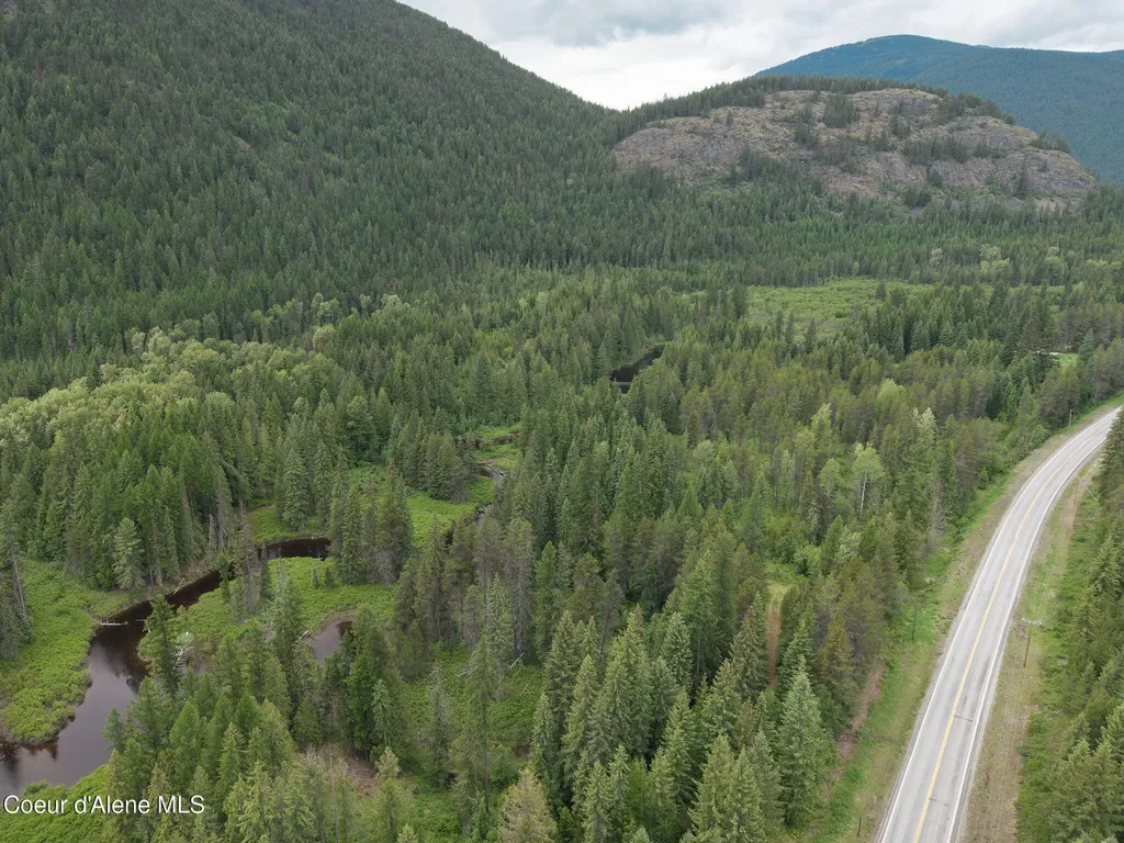 532927 U.s. 95 Bonners Ferry ID 83805