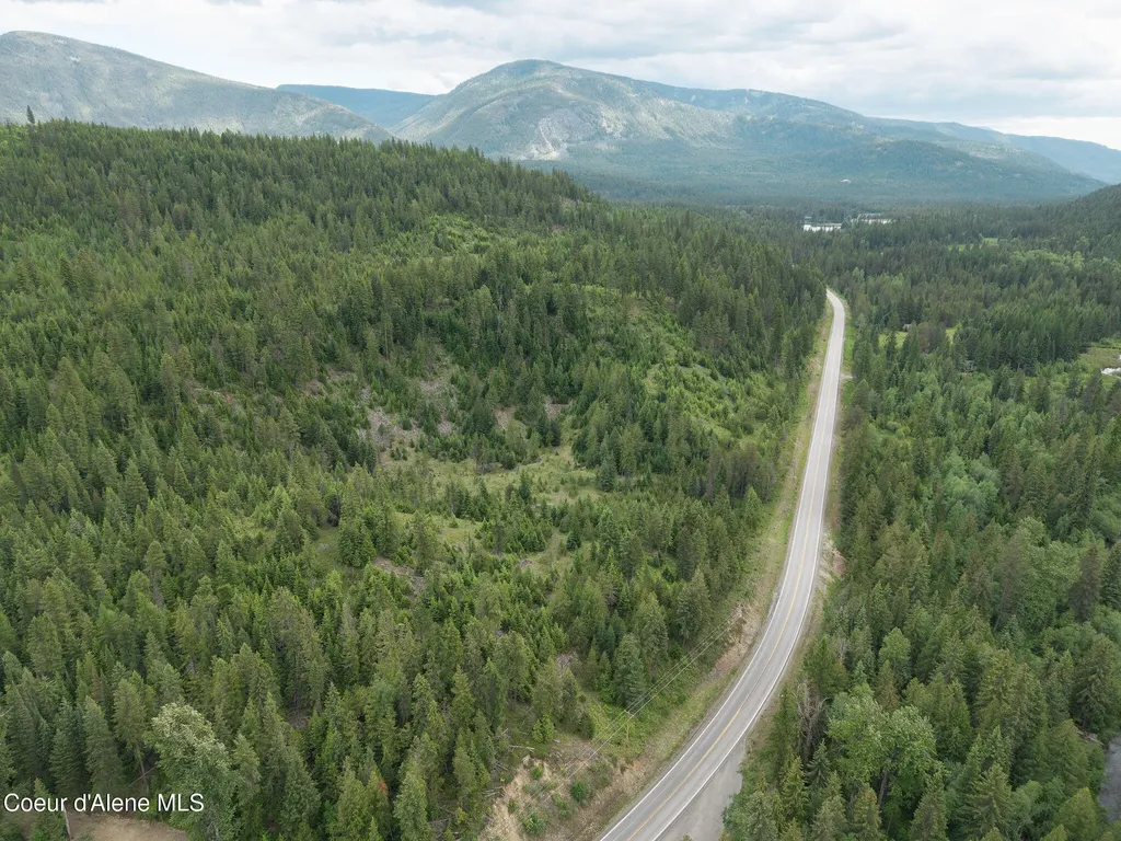 532927 U.s. 95 Bonners Ferry ID 83805