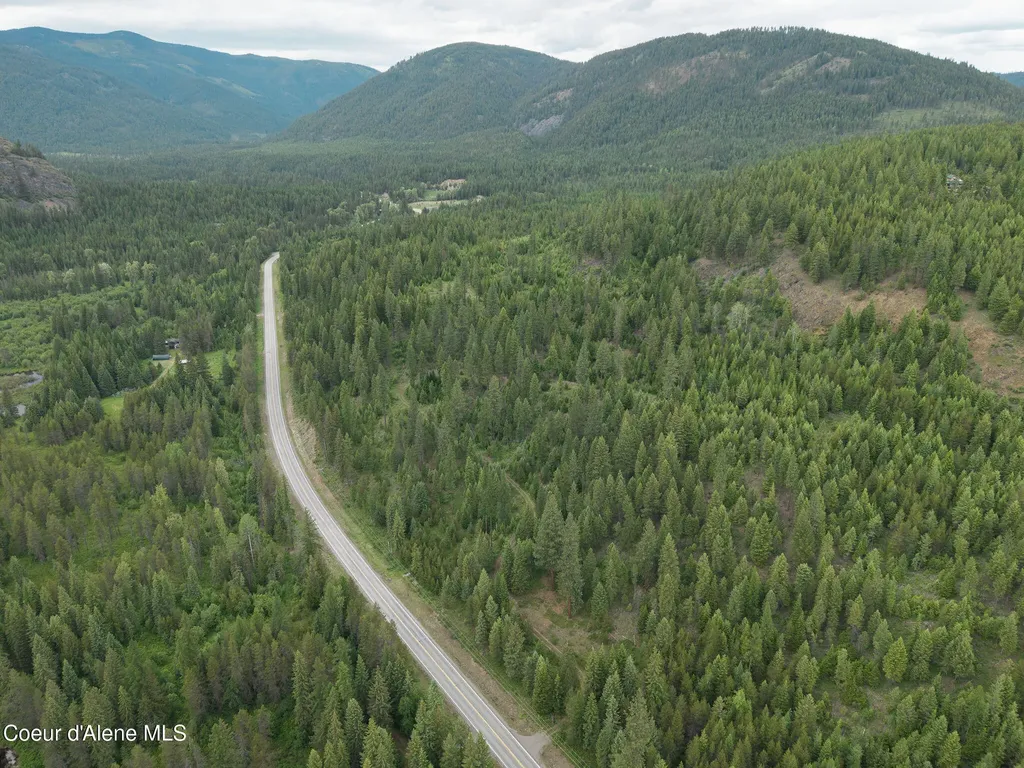 532927 U.s. 95 Bonners Ferry ID 83805