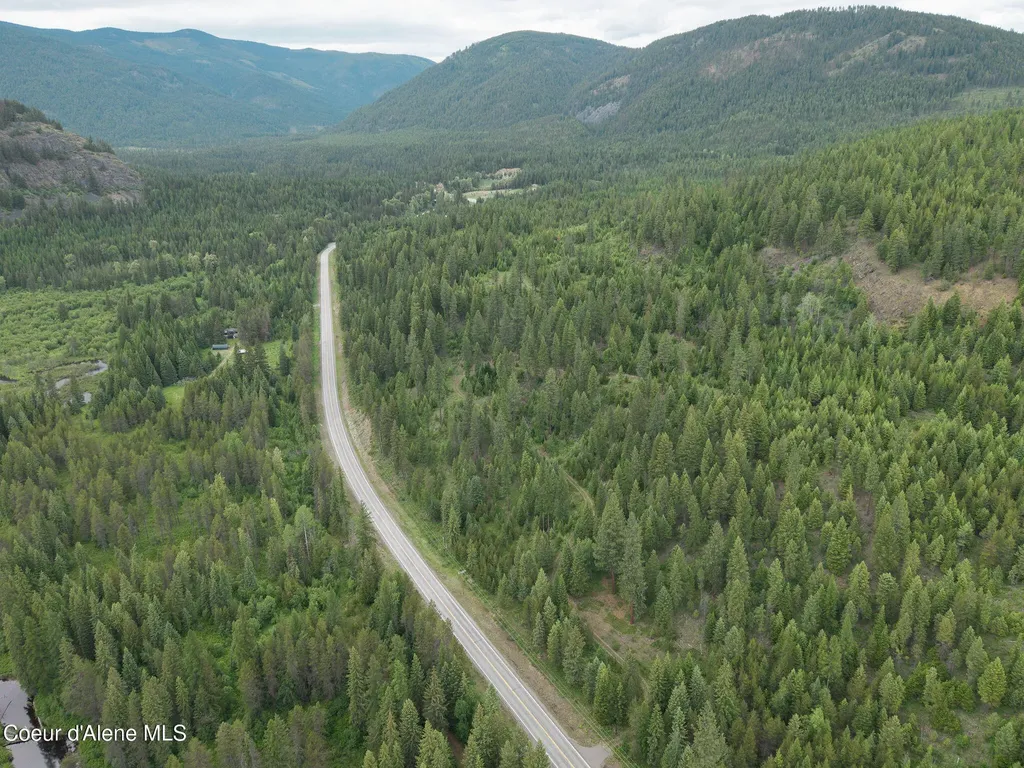 532927 U.s. 95 Bonners Ferry ID 83805
