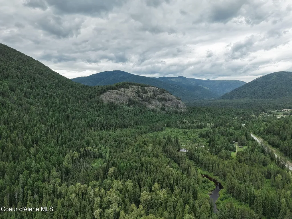 532927 U.s. 95 Bonners Ferry ID 83805