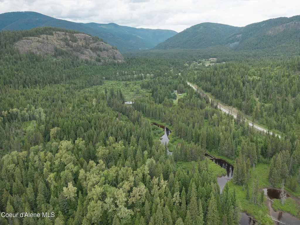 532927 U.s. 95 Bonners Ferry ID 83805