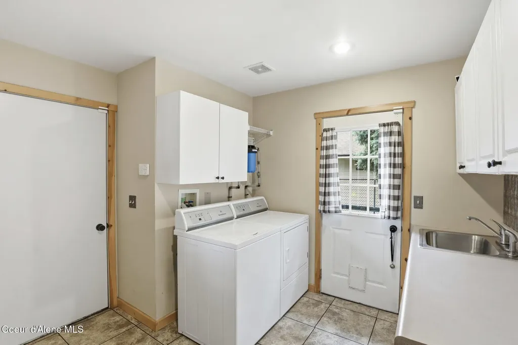 11331 N Trafalgar Street Hayden ID 83835