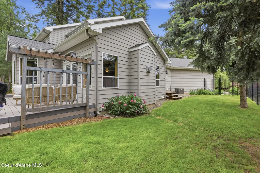 11331 N Trafalgar Street Hayden ID 83835