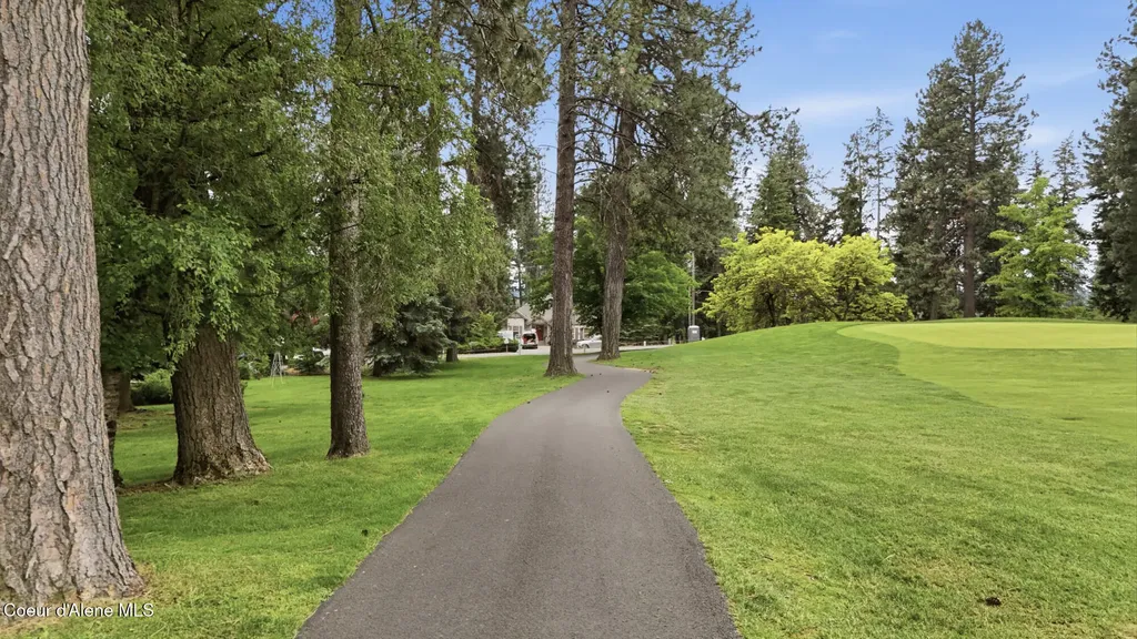 11331 N Trafalgar Street Hayden ID 83835