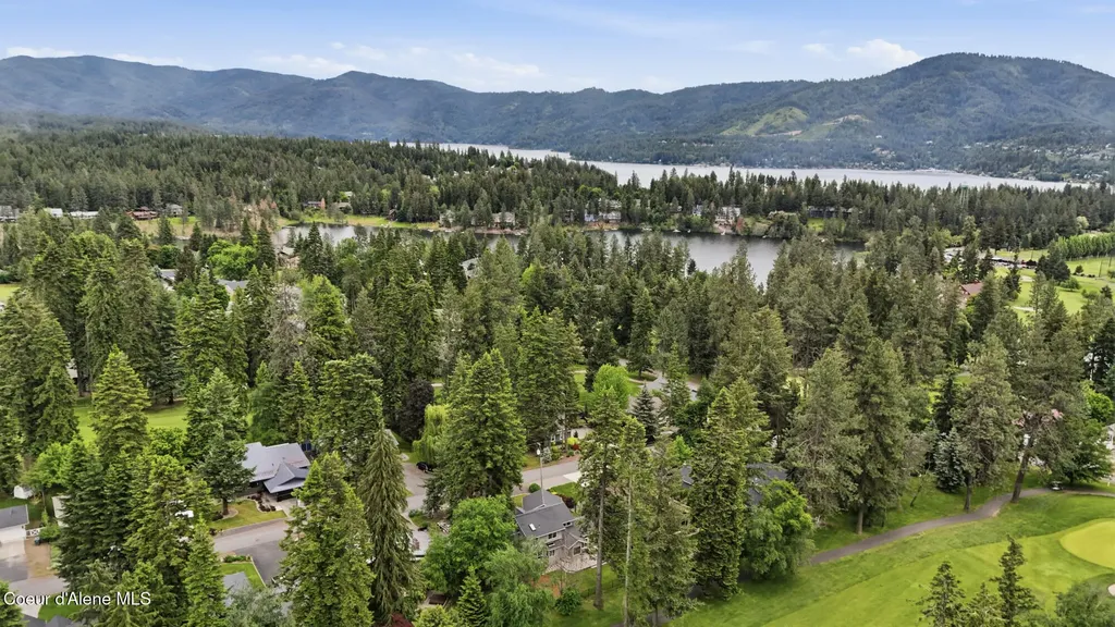 11331 N Trafalgar Street Hayden ID 83835