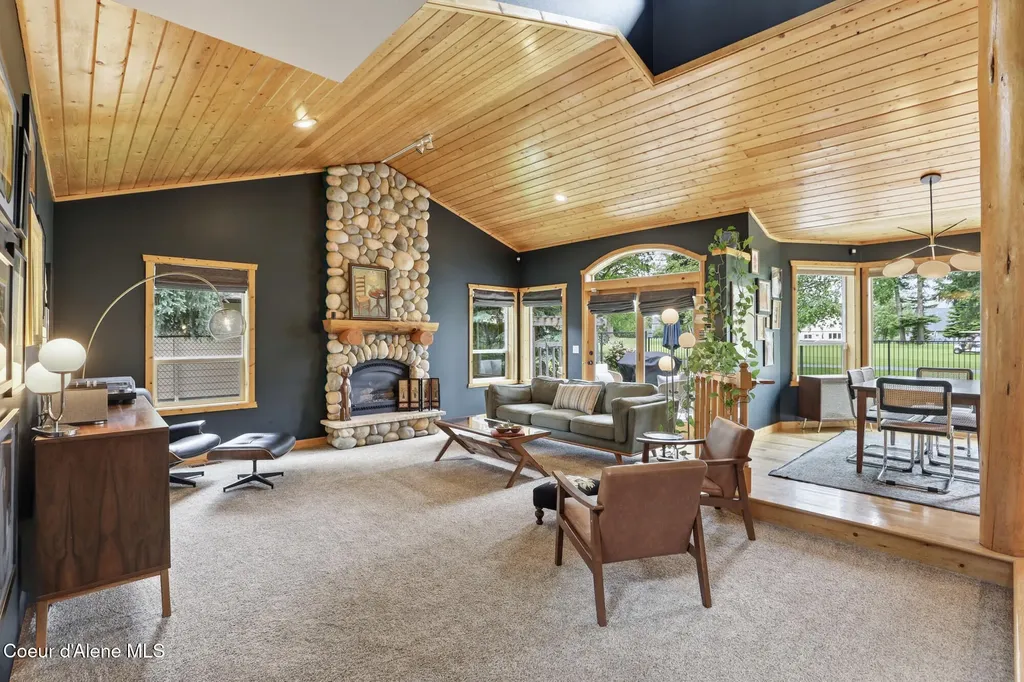 11331 N Trafalgar Street Hayden ID 83835