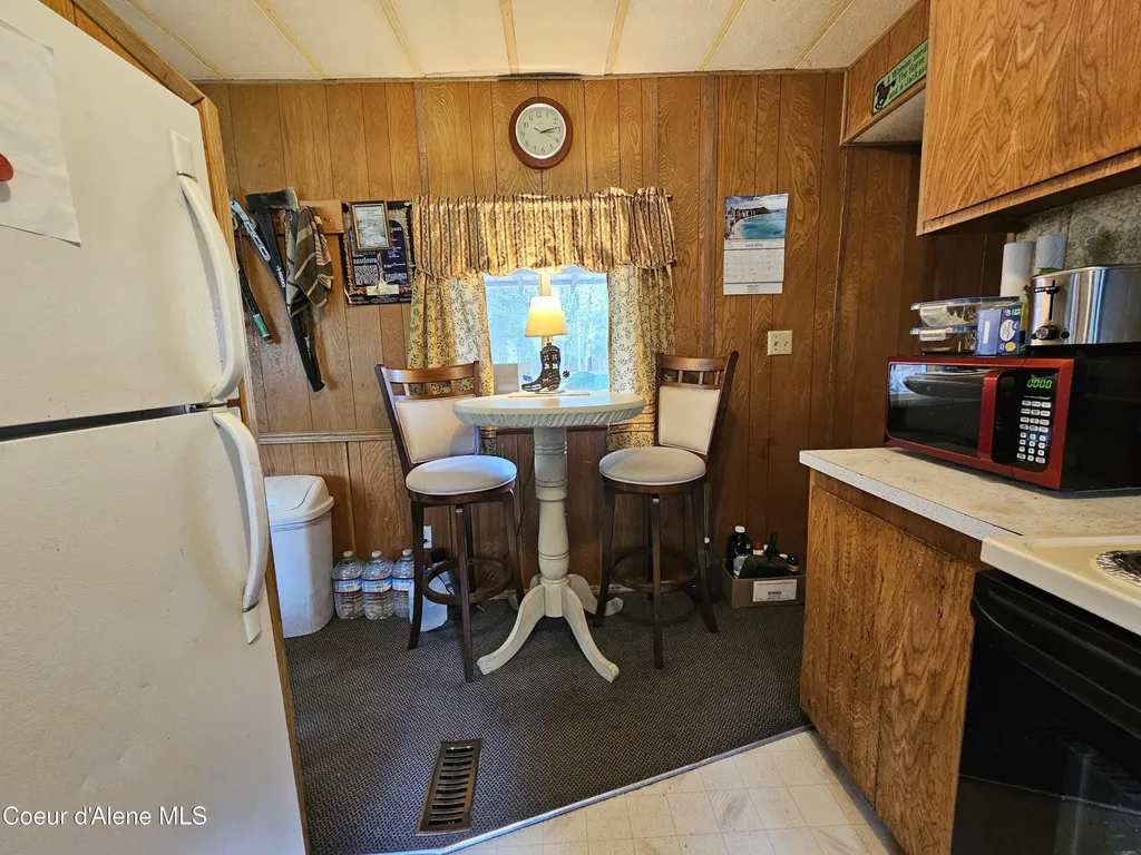 109 Geronimo Lane Sandpoint ID 83864