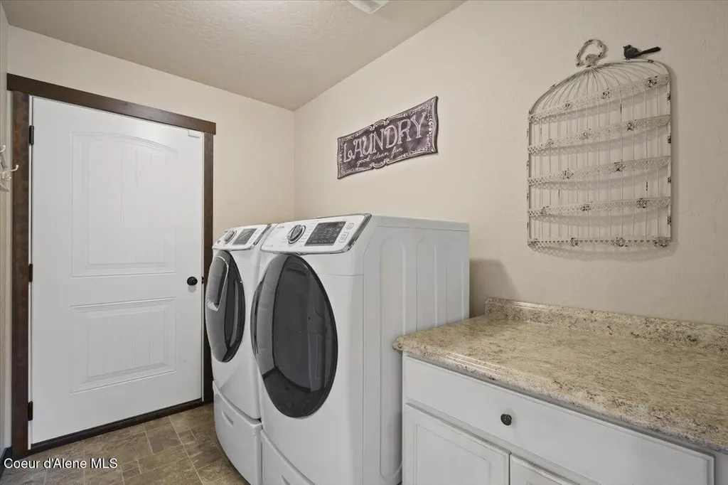 1447 E Yellowstone Avenue Post Falls ID 83854