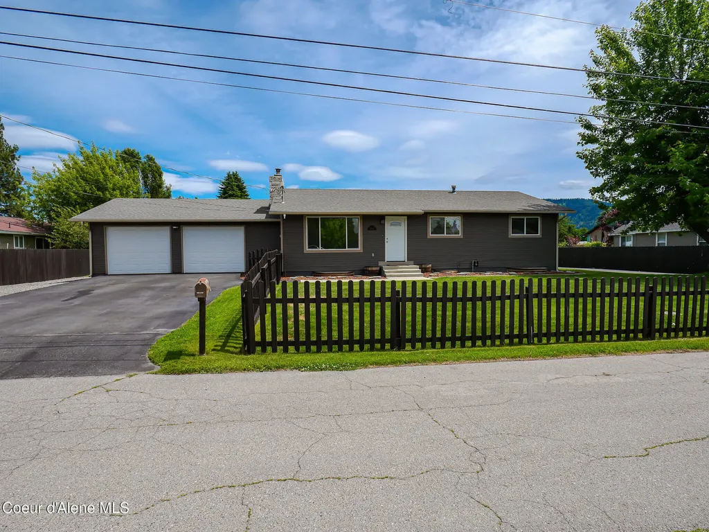 9684 N Melrose Street Hayden ID 83835