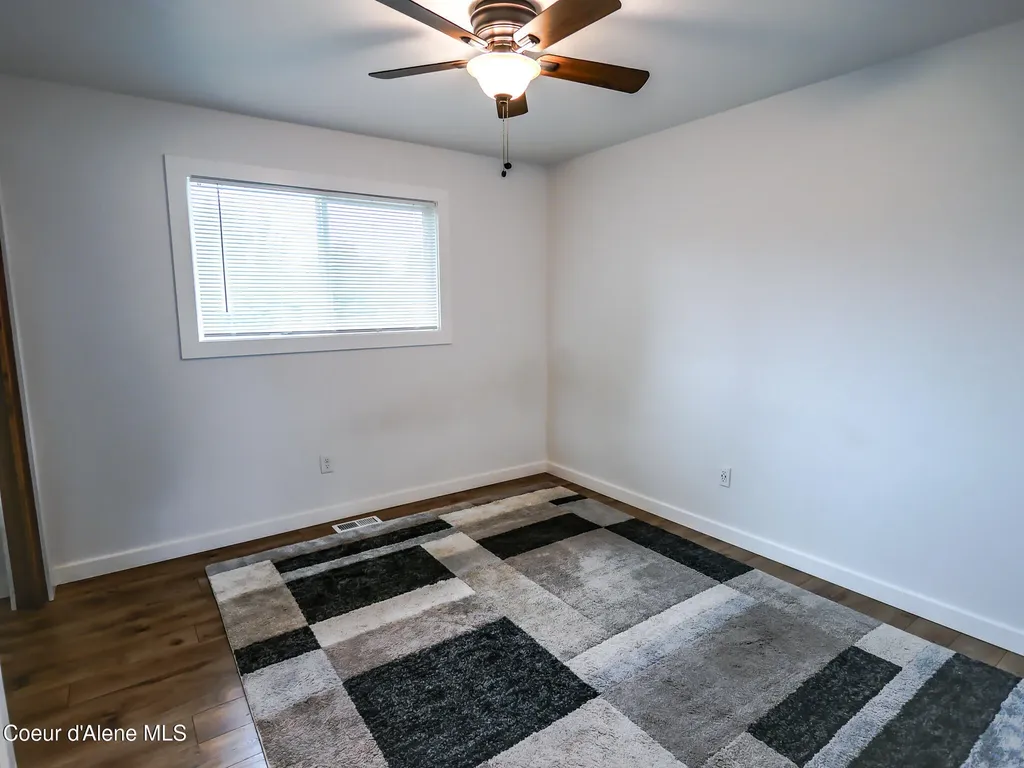 9684 N Melrose Street Hayden ID 83835
