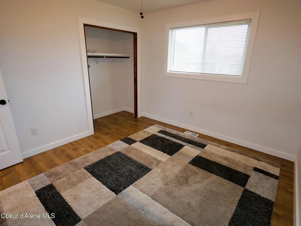 9684 N Melrose Street Hayden ID 83835