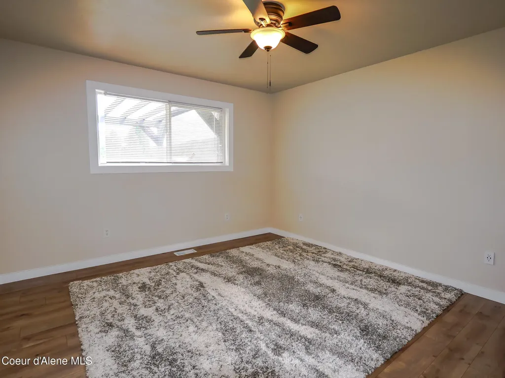 9684 N Melrose Street Hayden ID 83835
