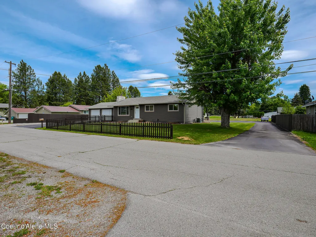 9684 N Melrose Street Hayden ID 83835