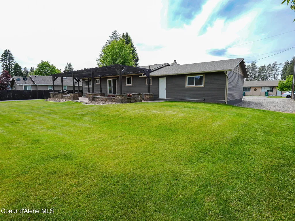 9684 N Melrose Street Hayden ID 83835