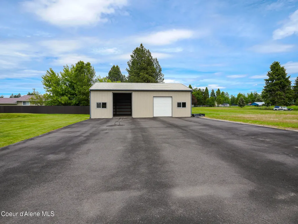 9684 N Melrose Street Hayden ID 83835