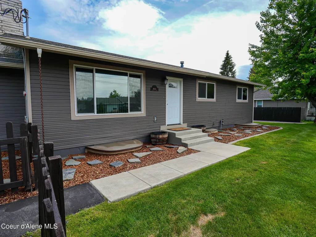 9684 N Melrose Street Hayden ID 83835