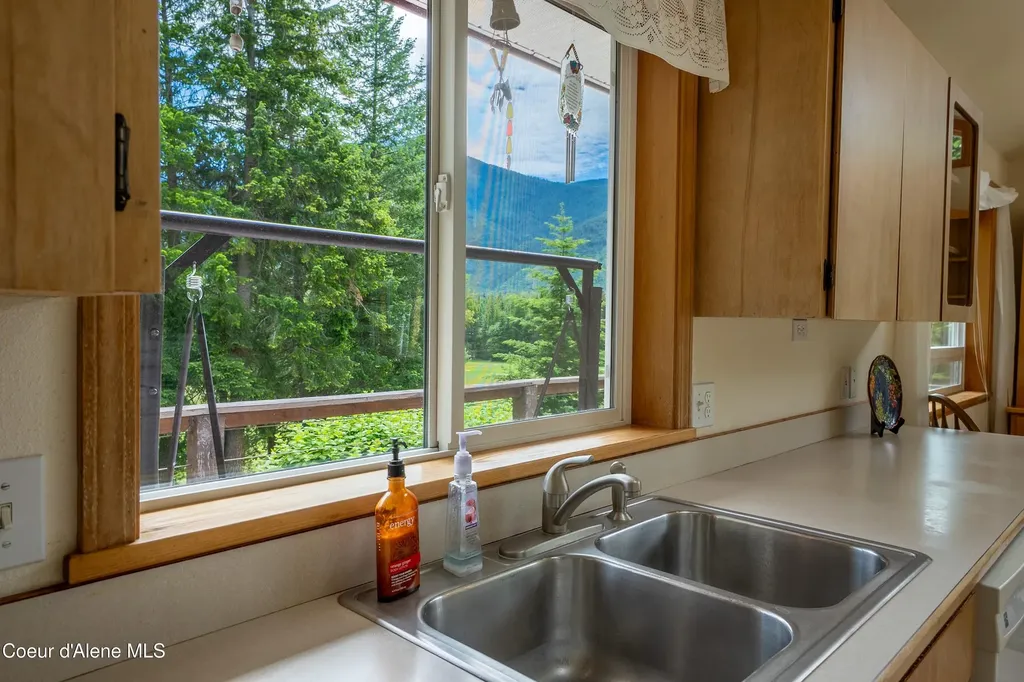 3228 Kootenai Trail Road Bonners Ferry ID 83805