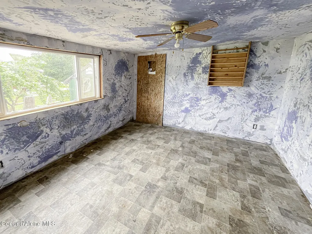 109 W 6th Avenue Clark Fork ID 83811