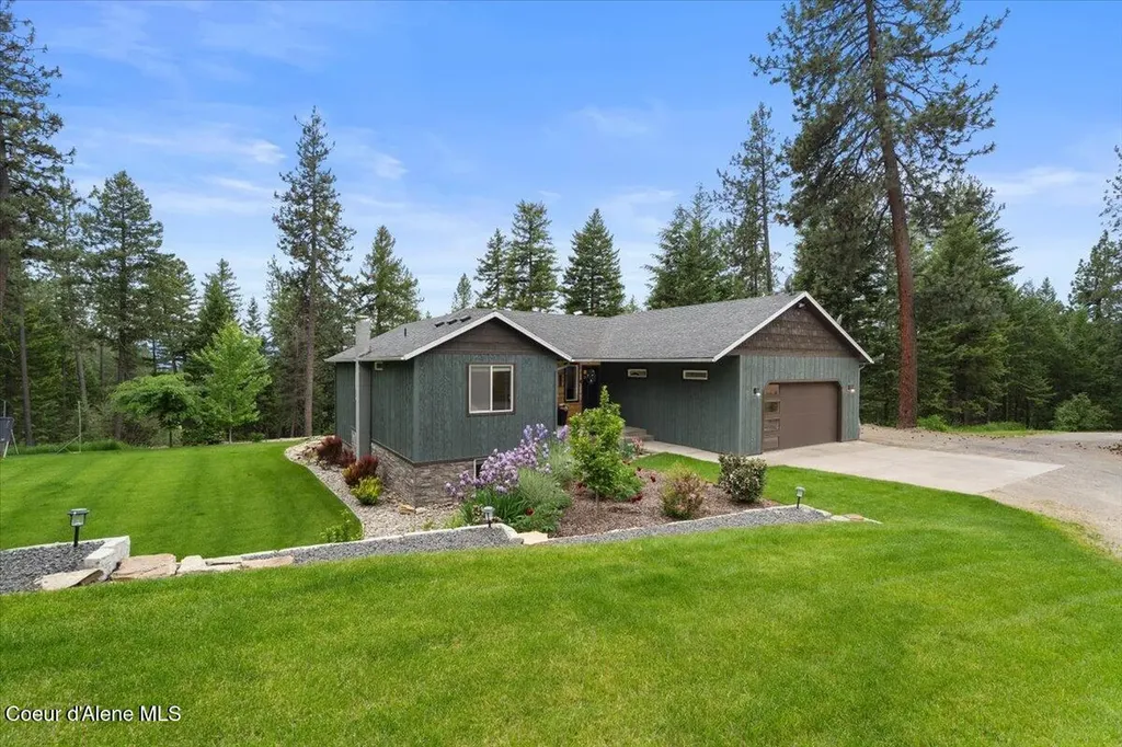 11243 W Hidden Valley Road Rathdrum ID 83858