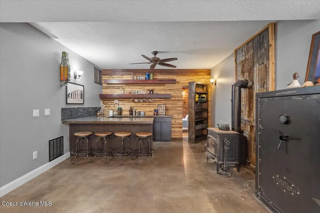 11243 W Hidden Valley Road Rathdrum ID 83858