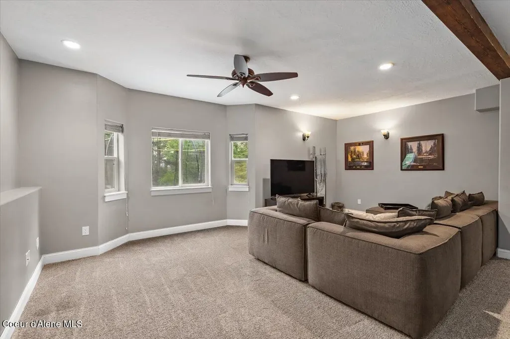 11243 W Hidden Valley Road Rathdrum ID 83858