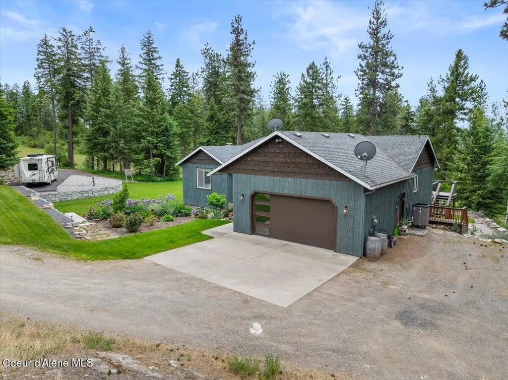 11243 W Hidden Valley Road Rathdrum ID 83858