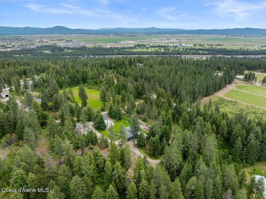 11243 W Hidden Valley Road Rathdrum ID 83858