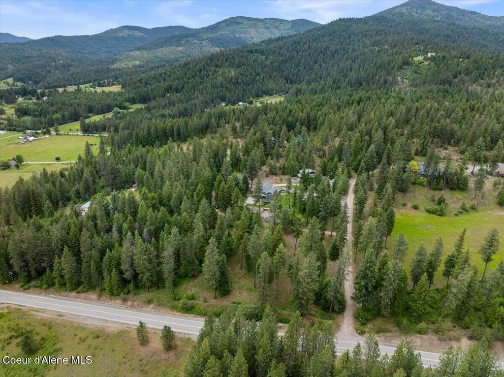 11243 W Hidden Valley Road Rathdrum ID 83858