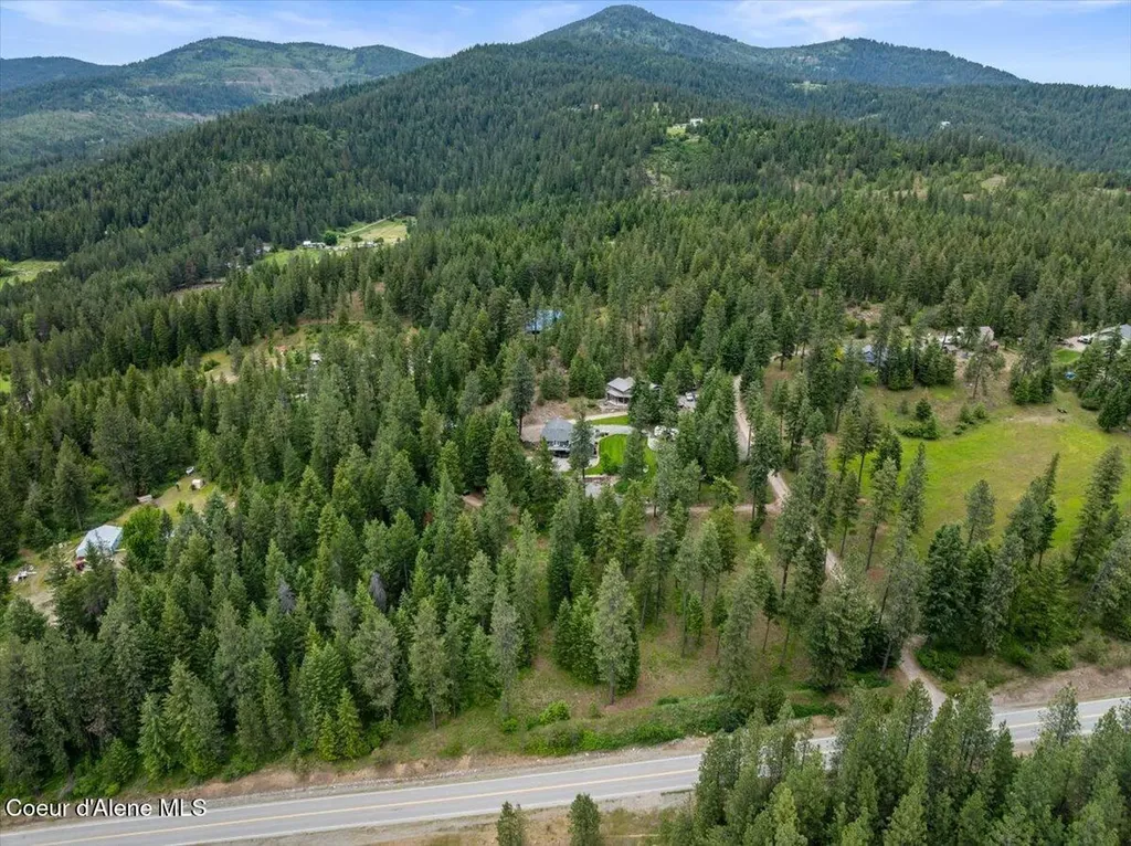 11243 W Hidden Valley Road Rathdrum ID 83858