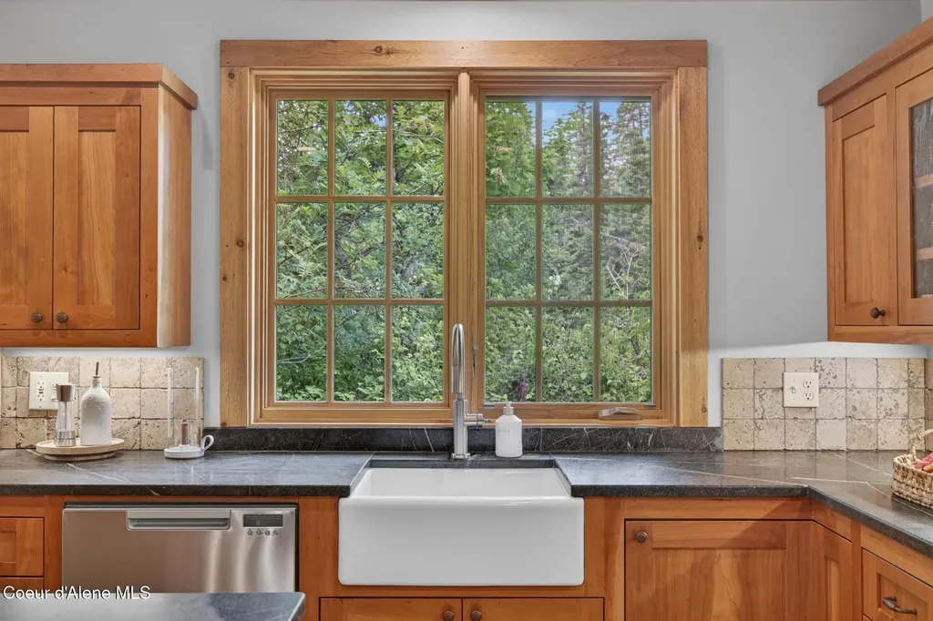 14661 N Samhill Trail Hayden ID 83835