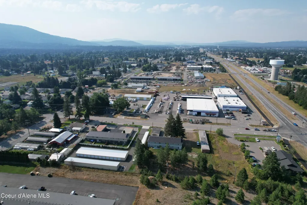 91 W Wyoming Avenue Hayden ID 83835