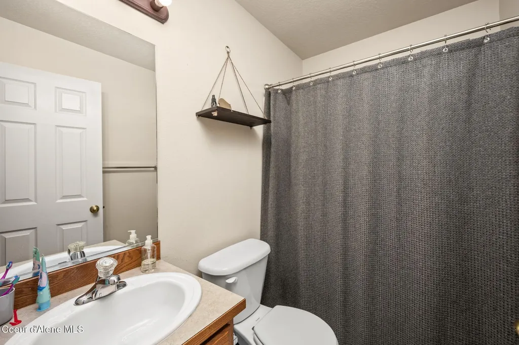 2473 N Bunchgrass Drive Post Falls ID 83854