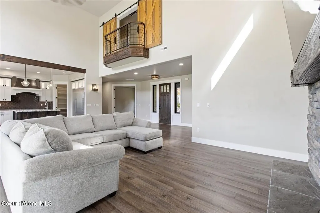 11231 N Mccall Falls Drive Hayden ID 83835
