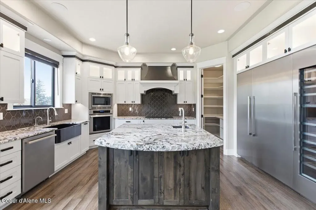 11231 N Mccall Falls Drive Hayden ID 83835