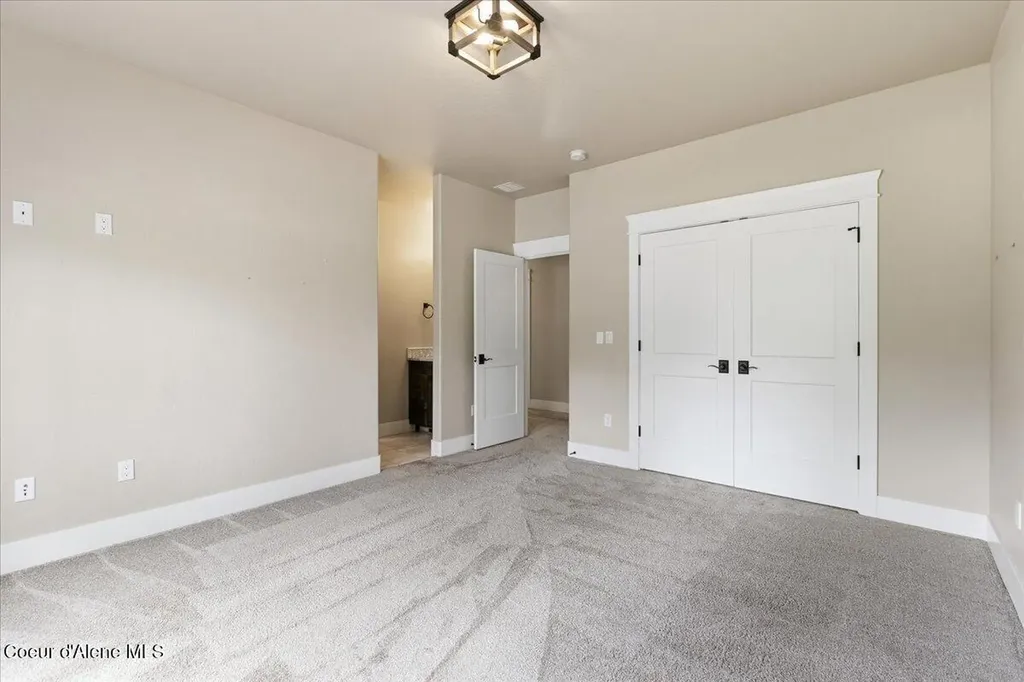 11231 N Mccall Falls Drive Hayden ID 83835