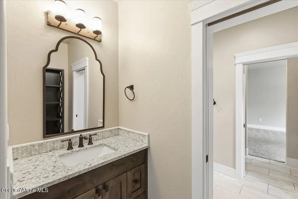11231 N Mccall Falls Drive Hayden ID 83835