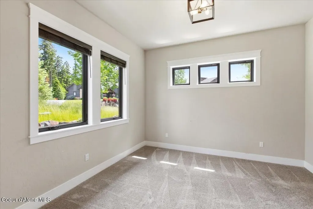 11231 N Mccall Falls Drive Hayden ID 83835