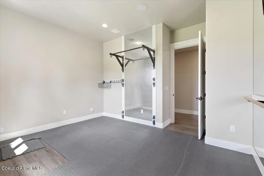 11231 N Mccall Falls Drive Hayden ID 83835
