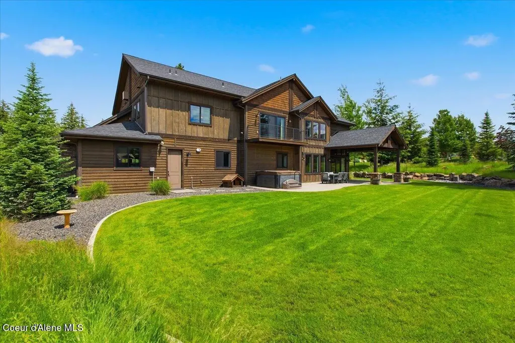 11231 N Mccall Falls Drive Hayden ID 83835