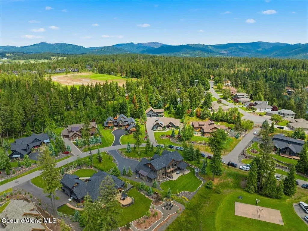11231 N Mccall Falls Drive Hayden ID 83835